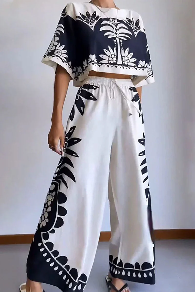 Casual Floral Frenulum O Neck Short Sleeve Two Pieces - Panekey