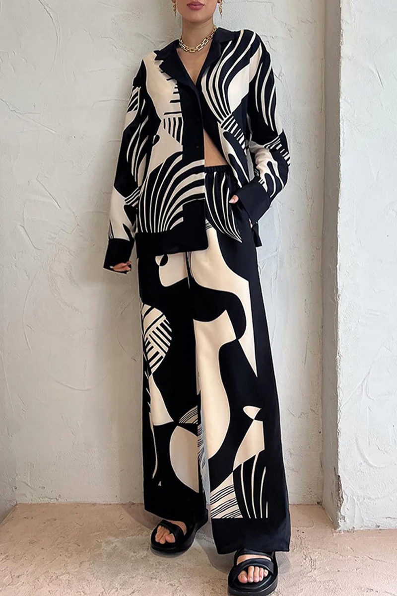 Casual Geometric Print Pocket Turndown Collar Two Pieces - Panekey
