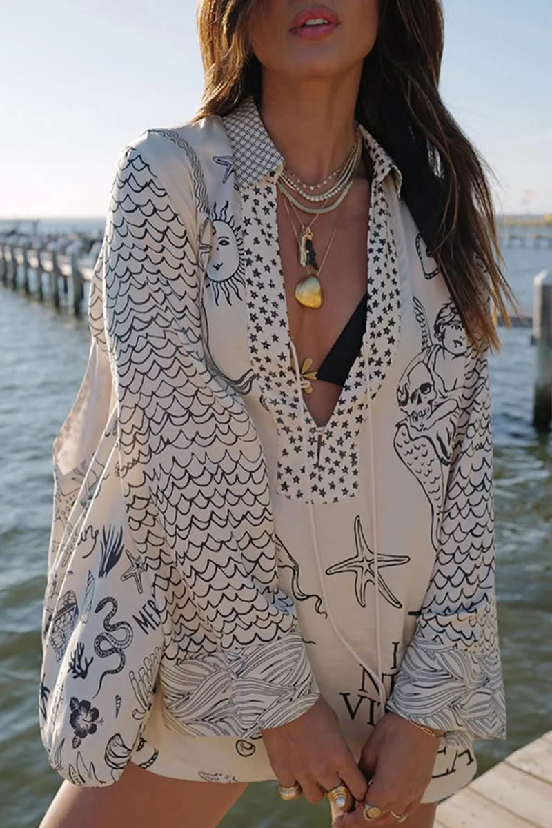 Casual Graffiti Print Tassel Contrast V Neck Long Sleeve Two Pieces - Panekey