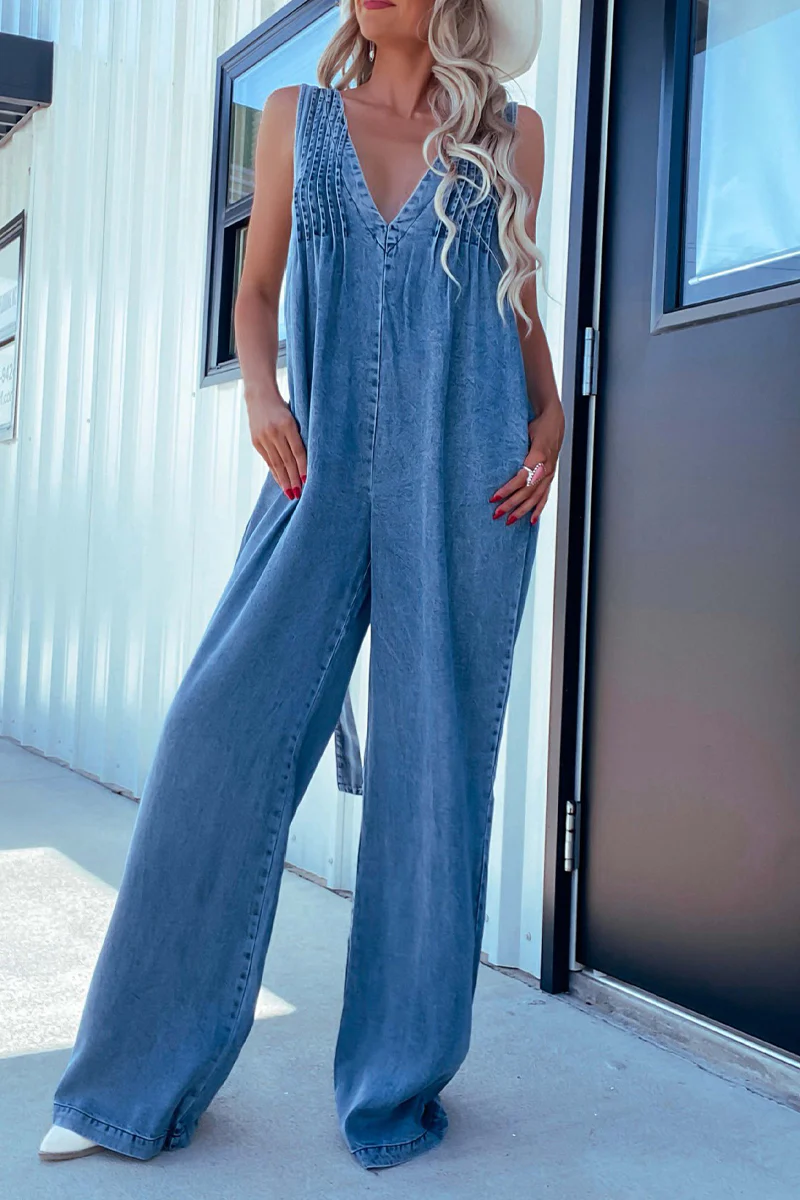 Casual Distressed Pocket Adjustable V Neck Loose Jumpsuits - Panekey