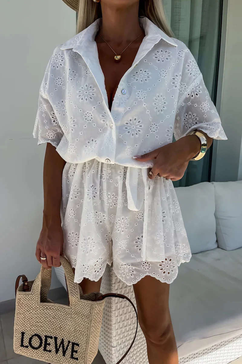 Casual Embroidered Hollow Out Turndown Collar Loose Rompers - Panekey